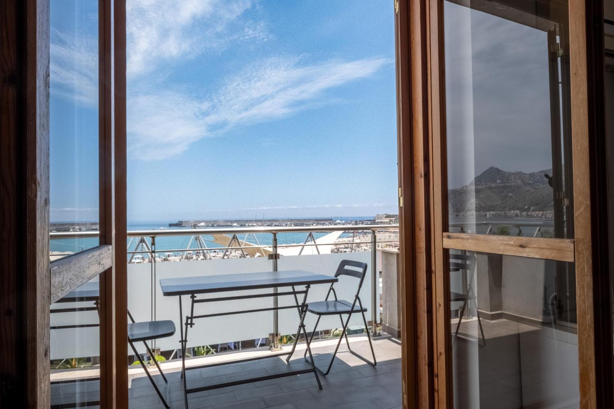 Apartamento Apple House Giardini-Naxos Exterior foto